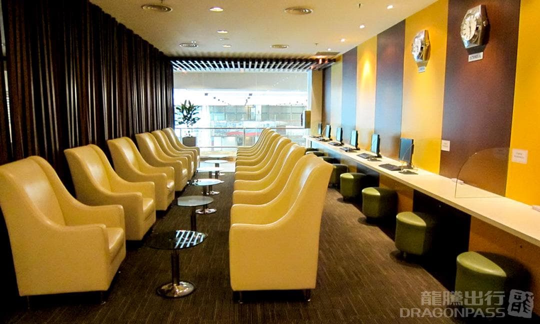 SATS Premier Lounge (T1) - 4