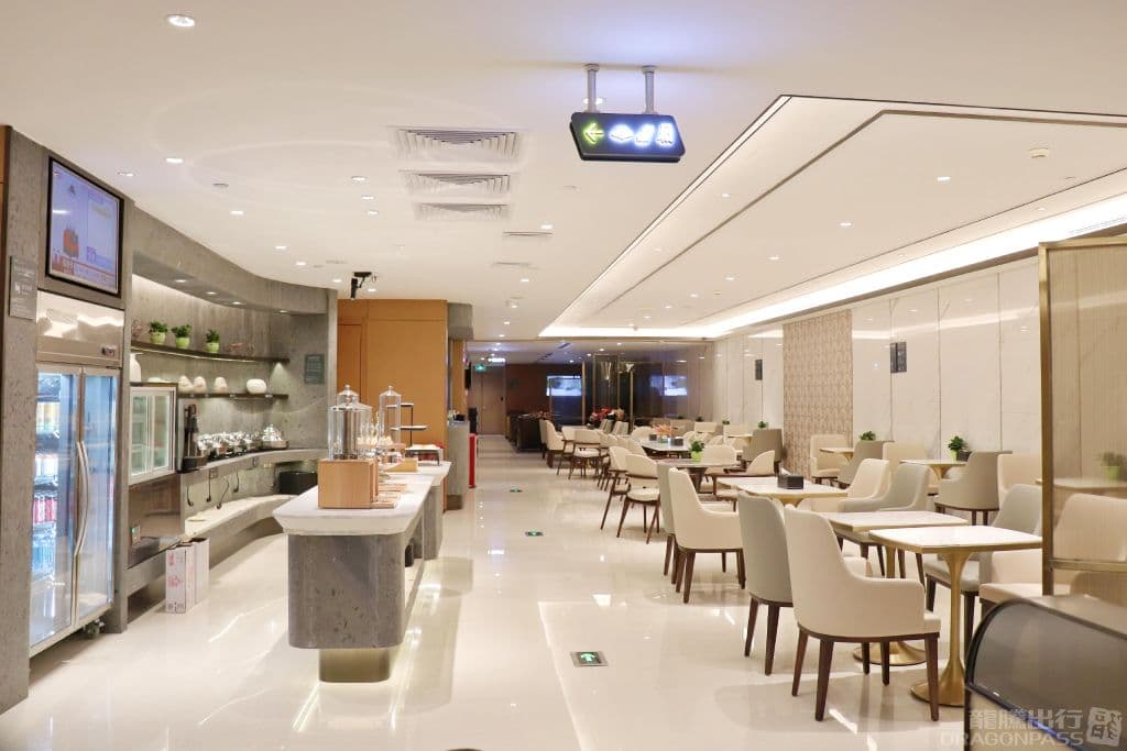 Hainan Airlines First Class Lounge - 4
