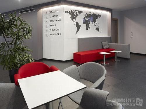 Mastercard Lounge - 3