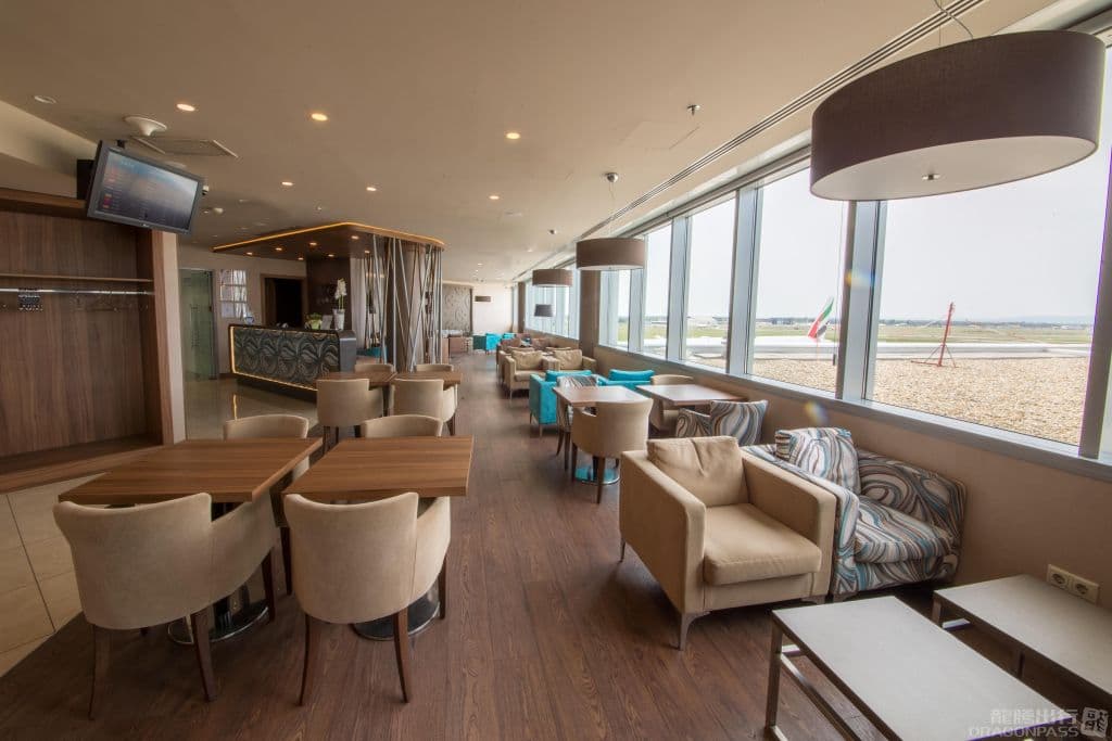 Platinum Lounge - 2