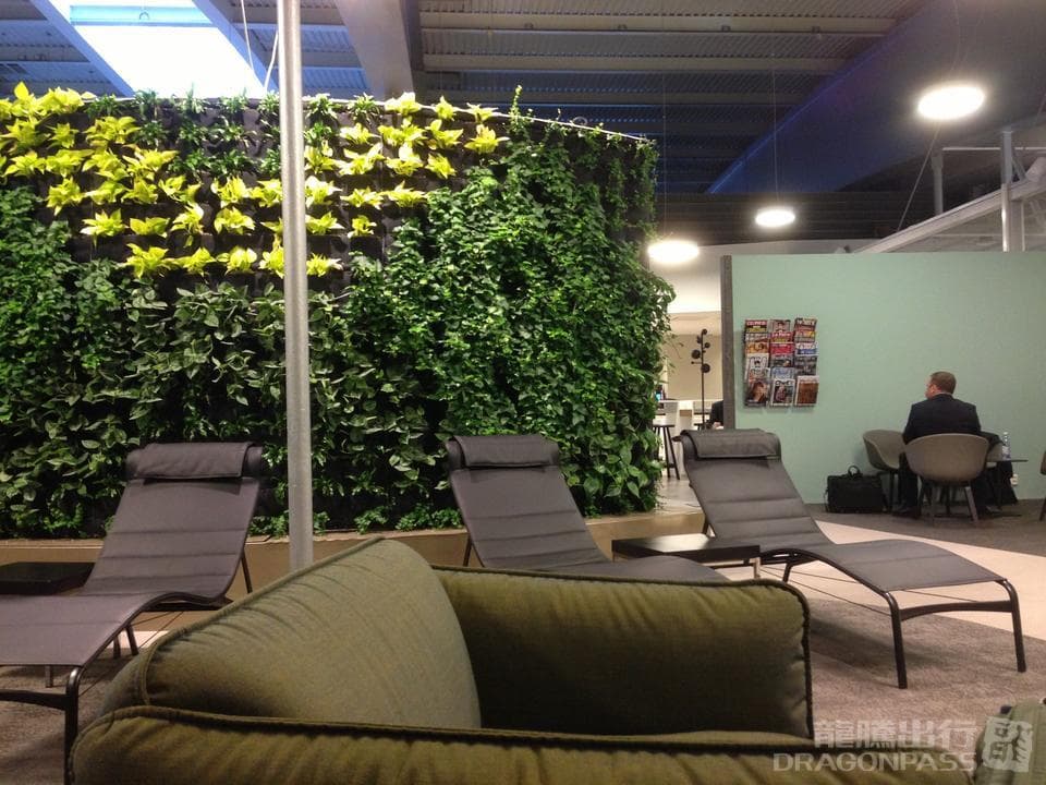 Pearl Lounge - 1