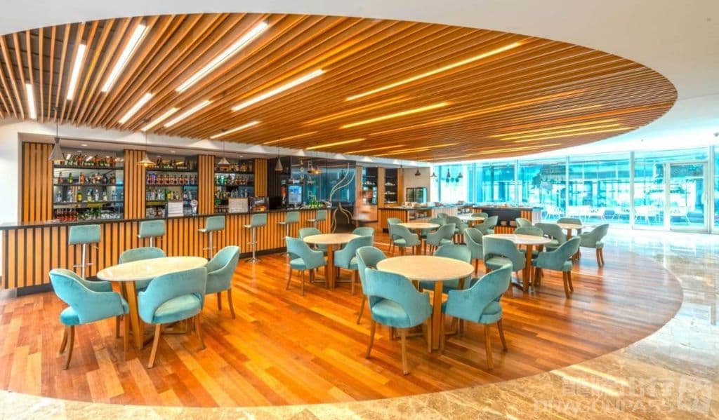 CIP Lounge - 1