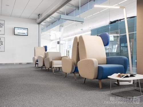 Business Executive Lounge - 3