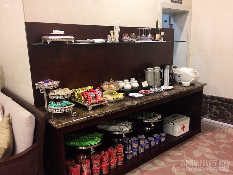 International First Class Lounge - 4