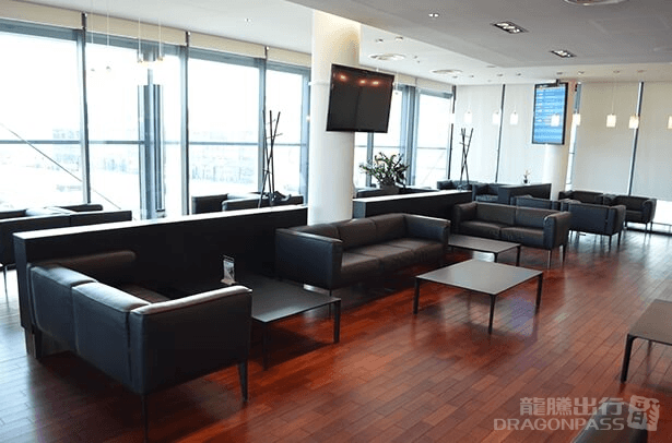 Executive Lounge - 1