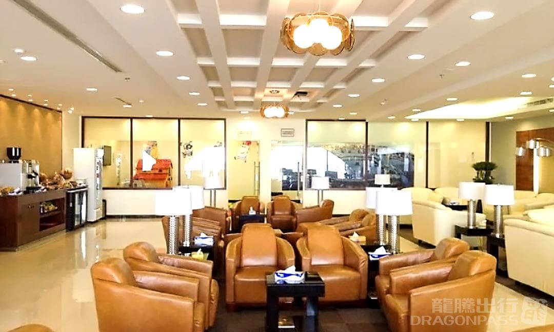 First Class Lounge - 3