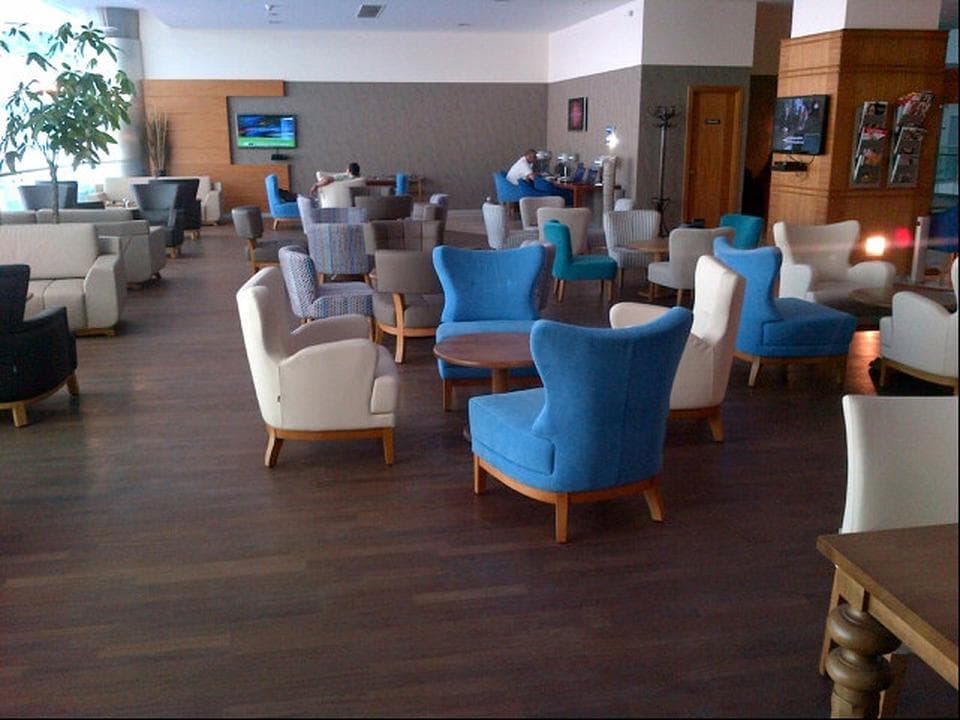 Primeclass Lounge - 1