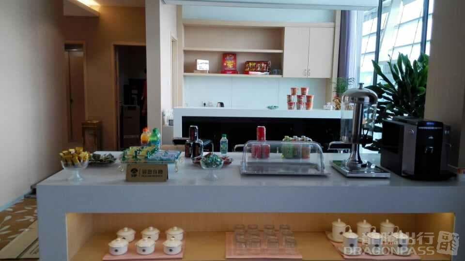 No.13 VIP Lounge - 3