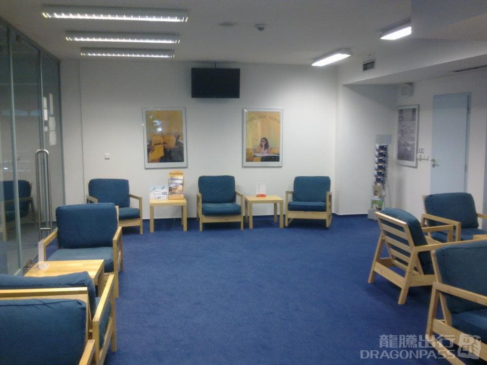 Business Lounge - 1