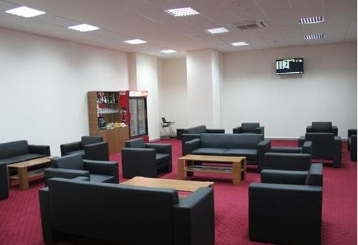 Business Lounge - 1