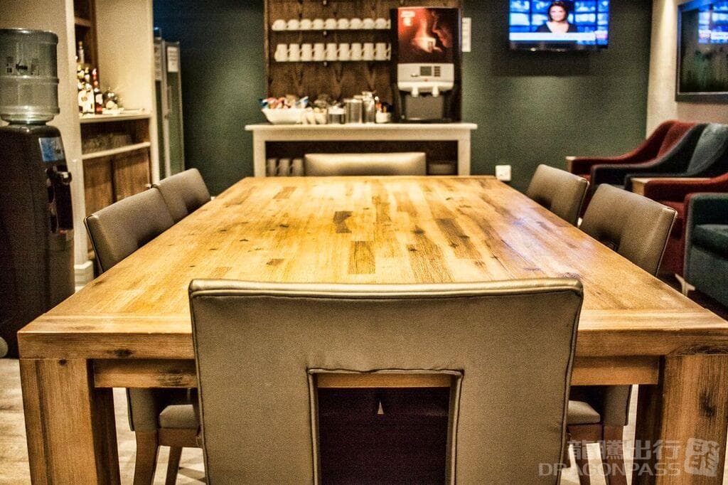 Bidvest Premier Lounge - 2