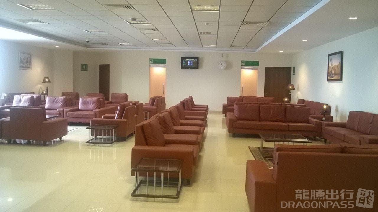 CIP Lounge - 4