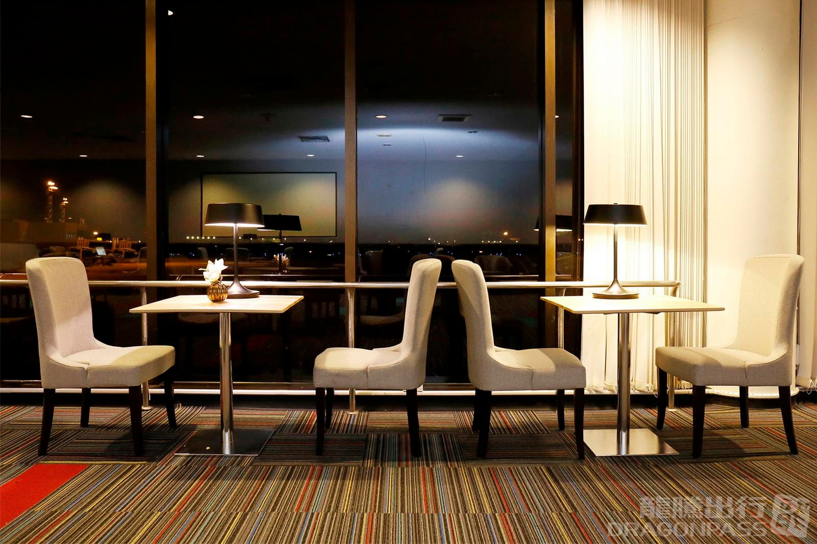 Miracle Lounge (T1 - Level 3) - 4