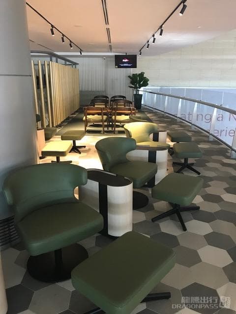 Blossom - Sats & Plaza Pemium Lounge - 4