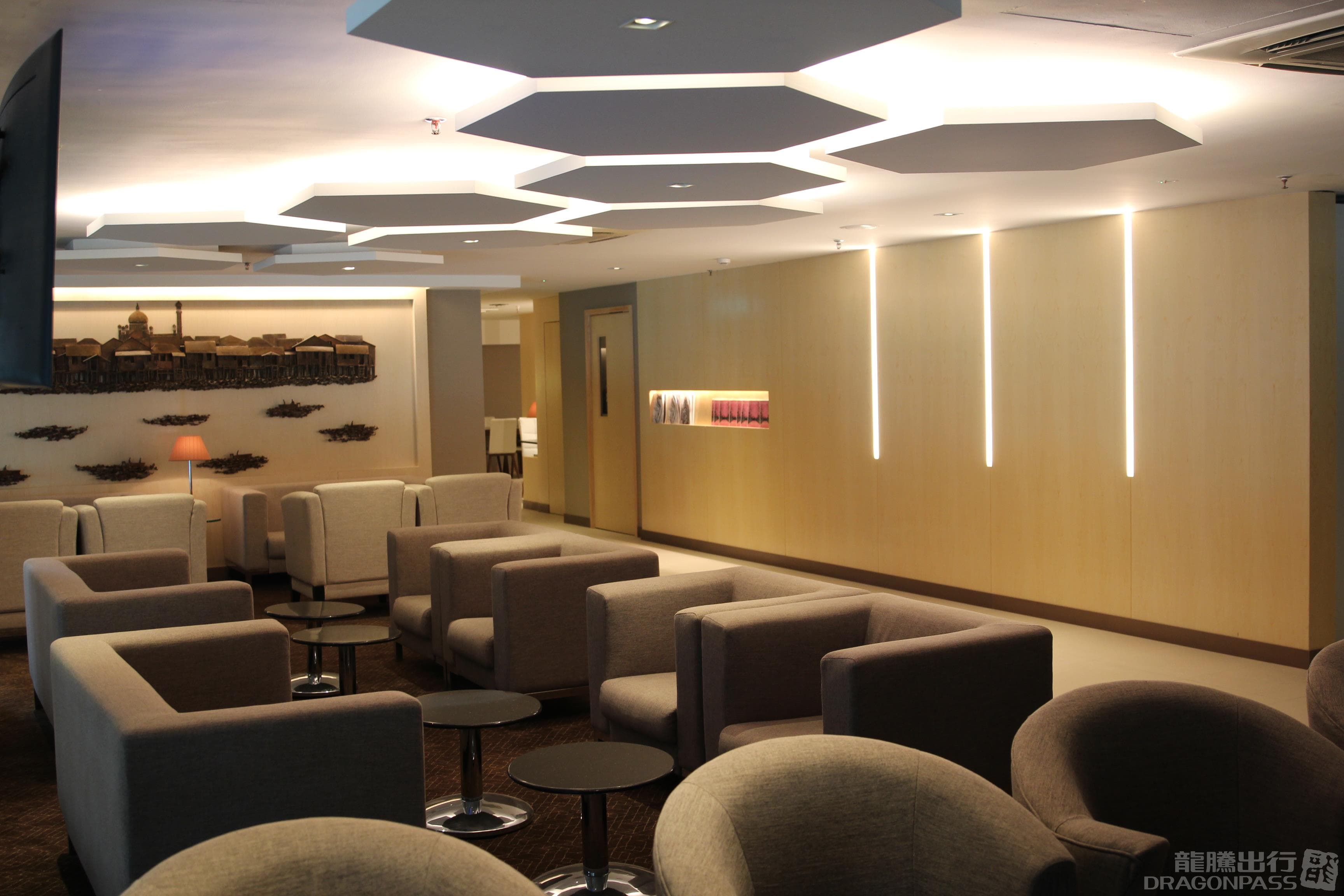 Royal Brunei's Sky Lounge - 3