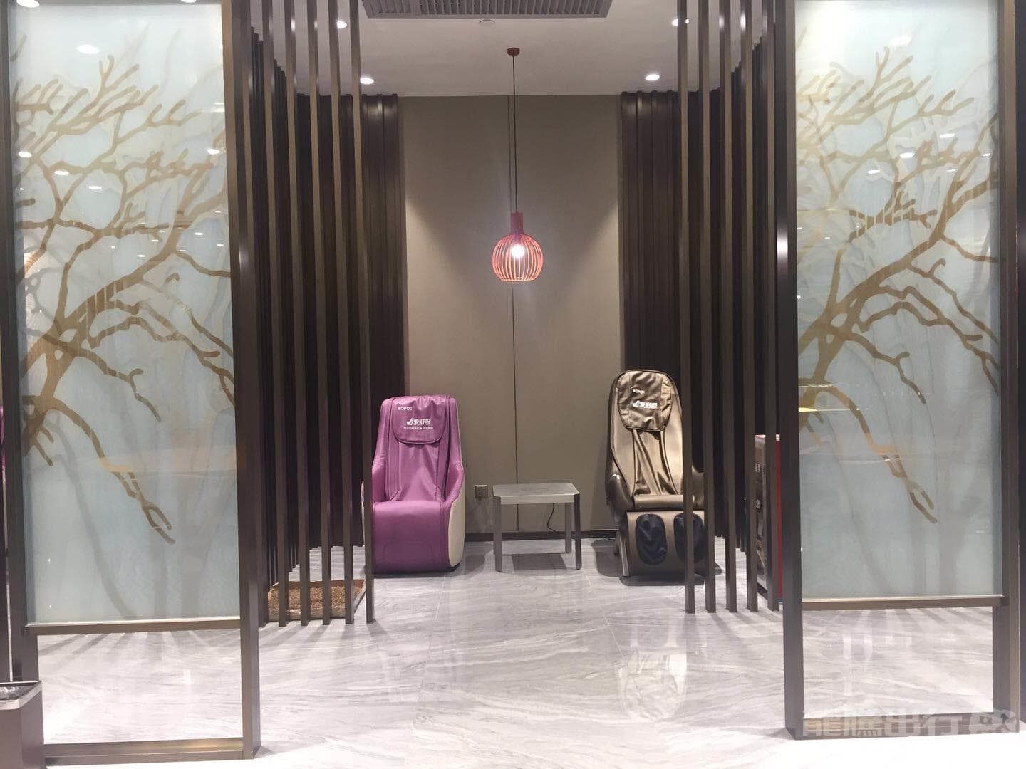 Lounge for Airport Pass Members - 4