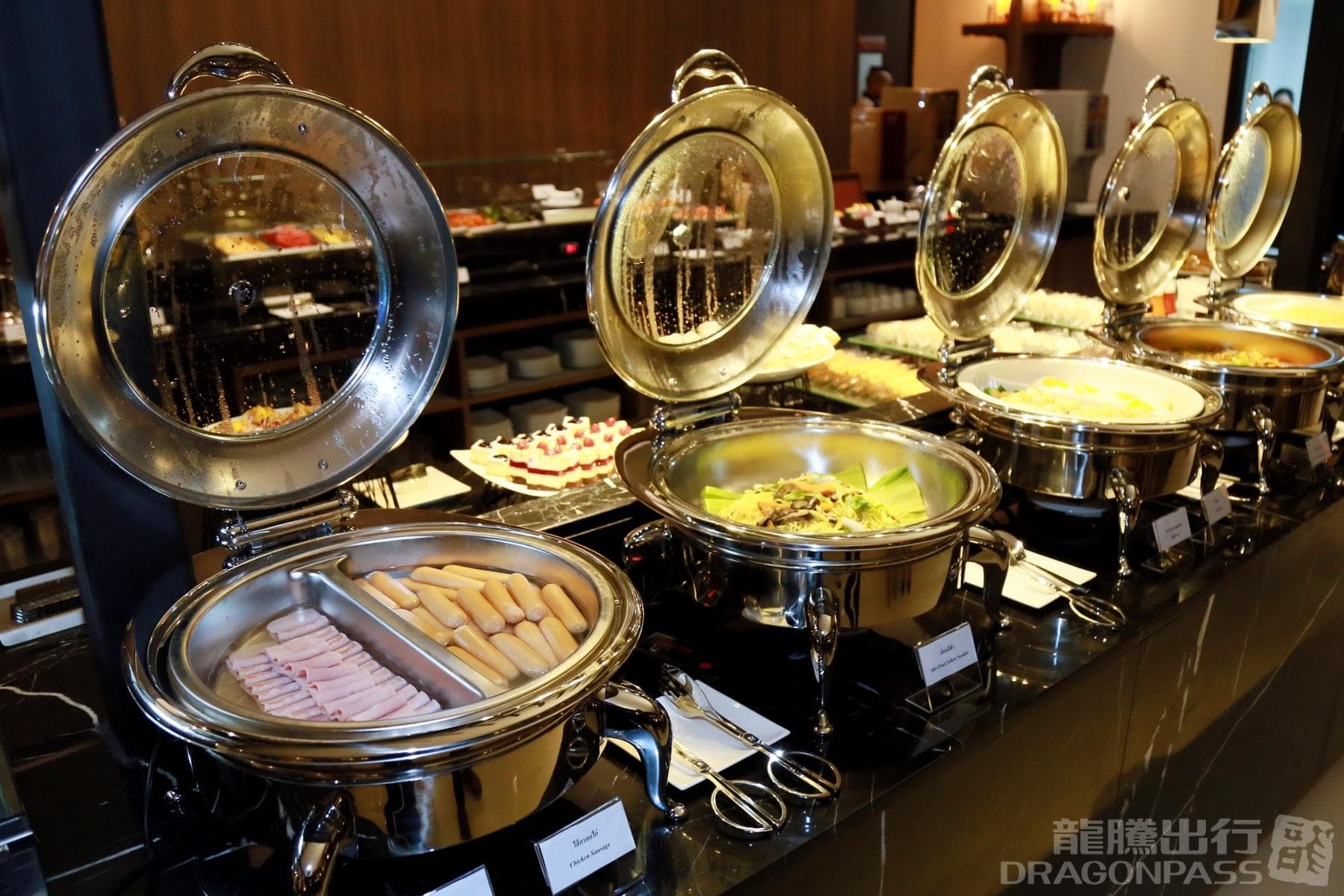 Miracle Lounge - 1