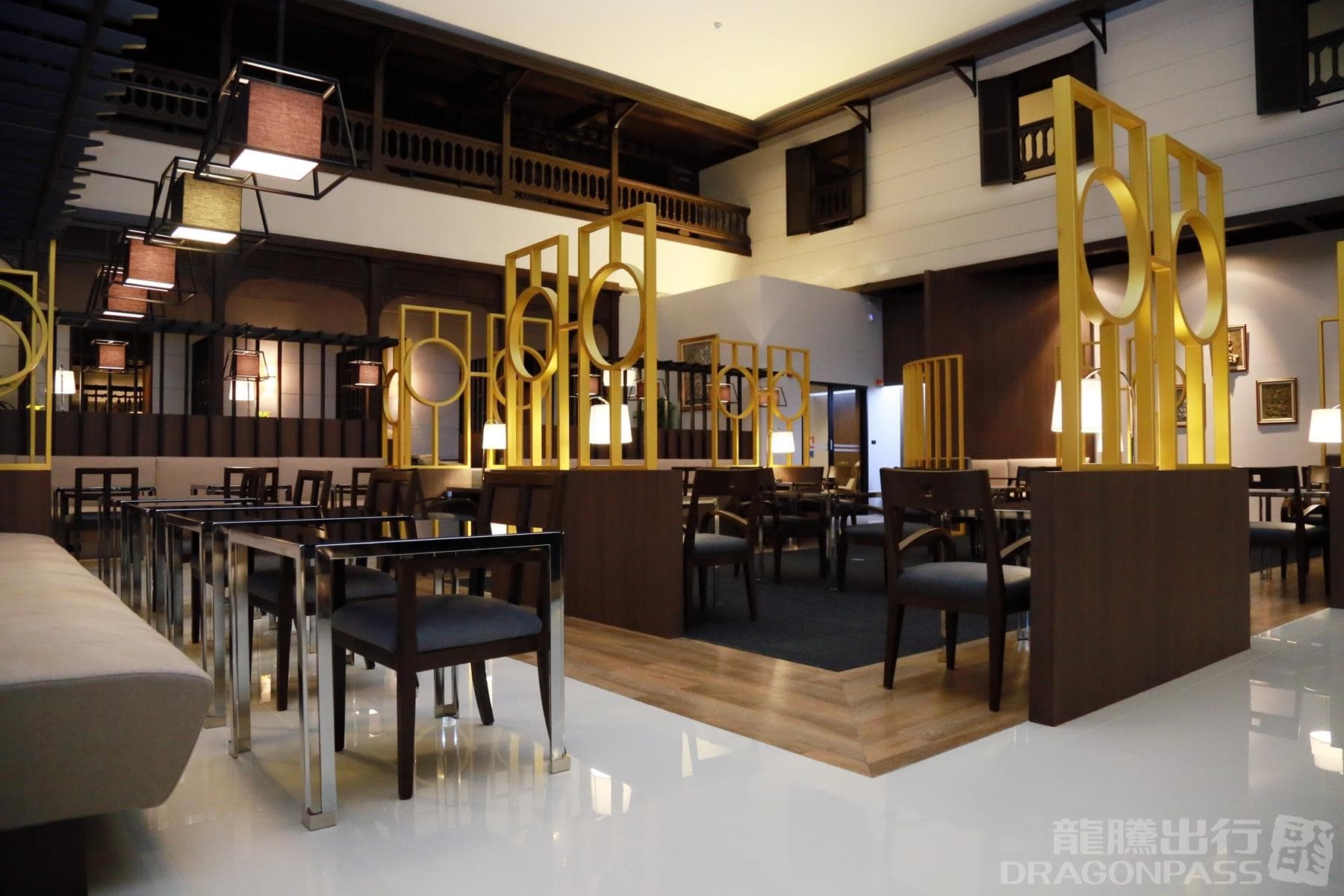 Miracle Lounge - 2