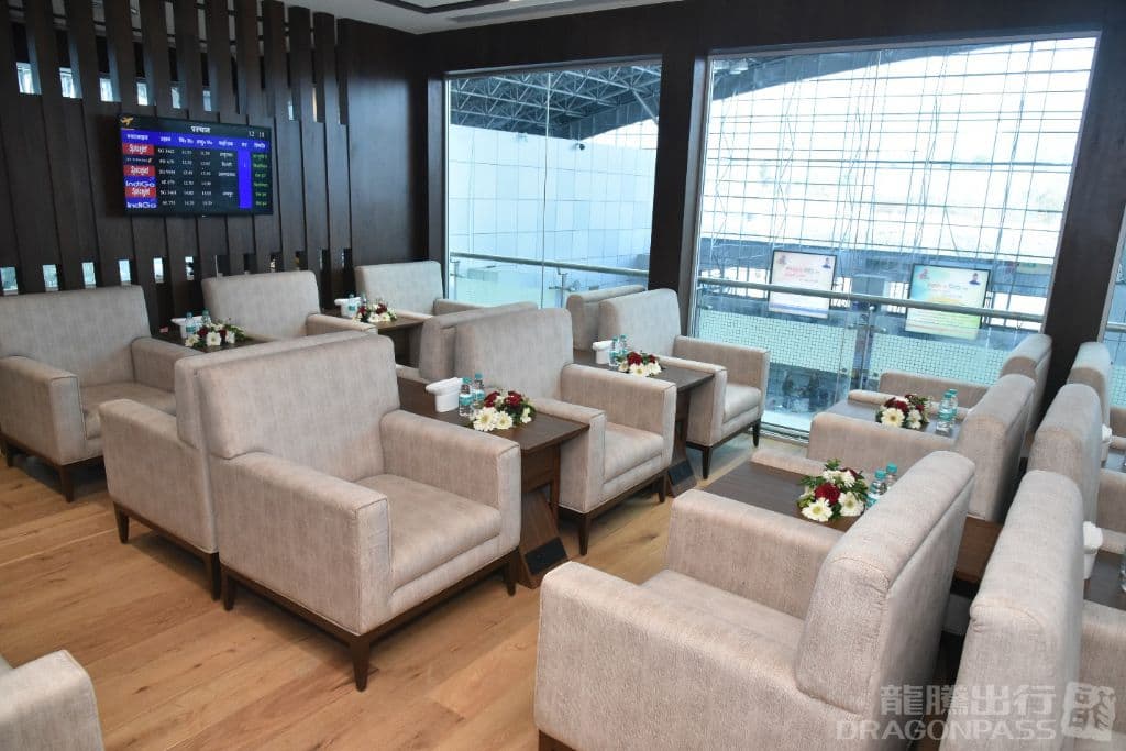 Bird Lounge - 2