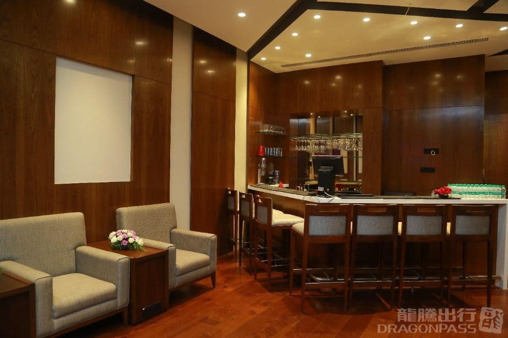 Bird Lounge - 3