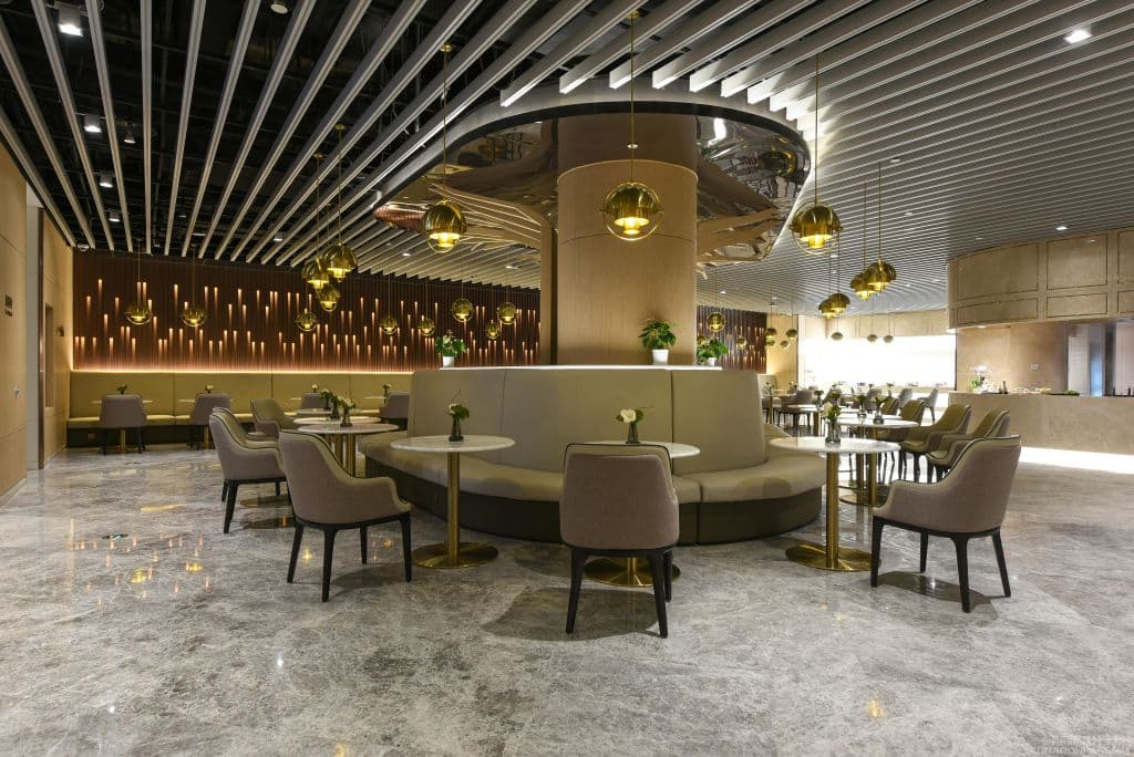 VIP Lounge No.135 (S1 Intl) - 4