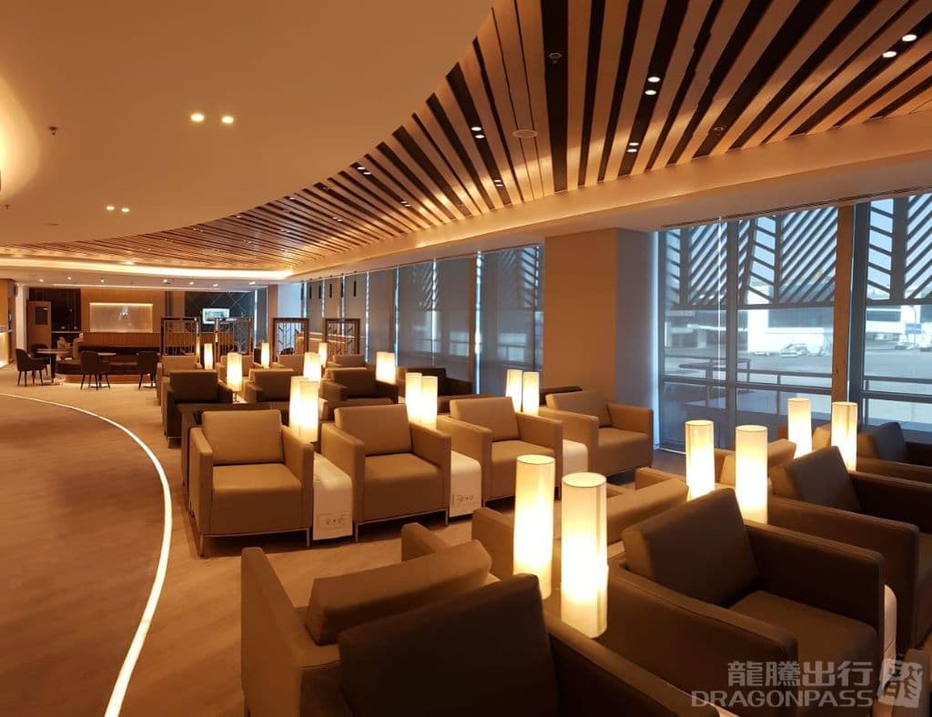 Ahlein Premium Lounge - 3