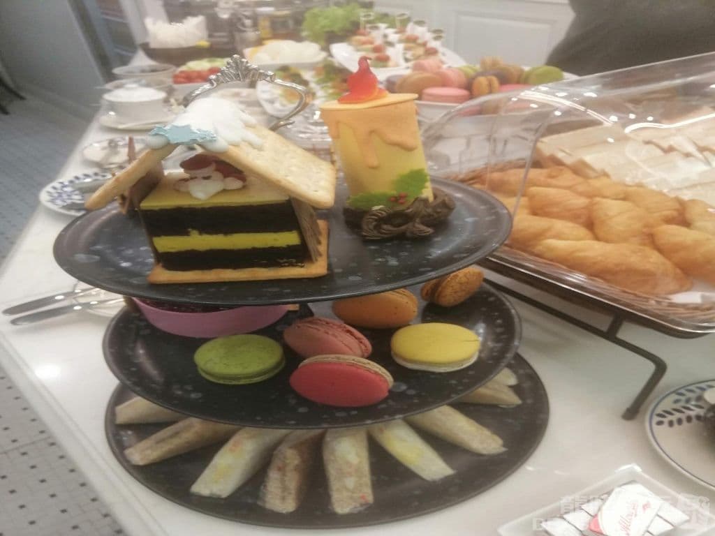 Coral Executive Lounge - 4