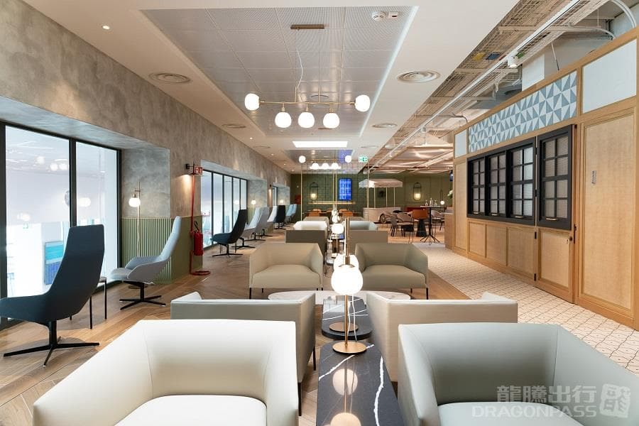 HelloSky VIP Lounge - 2
