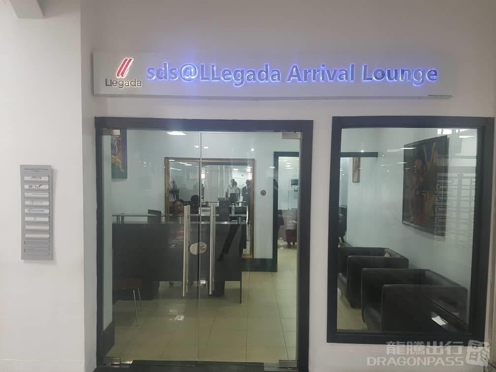 LLegads Arrival Lounge - 2