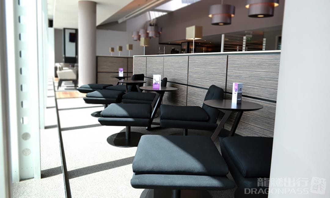 Aspire Lounge - 4