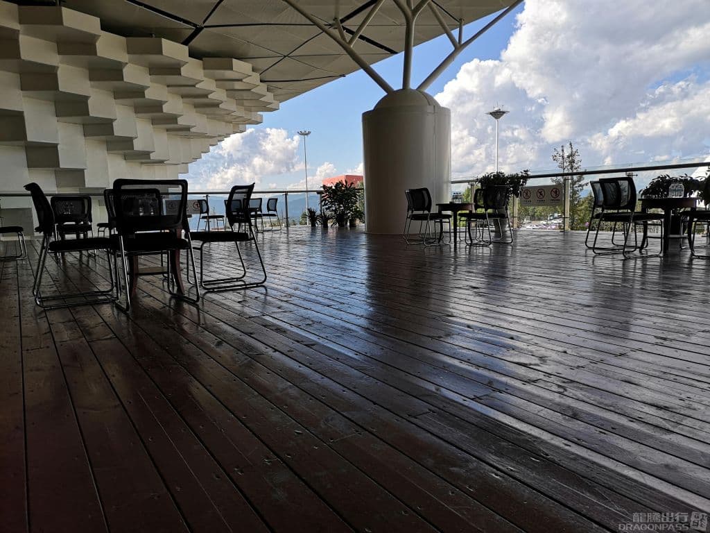First Class Lounge - 3