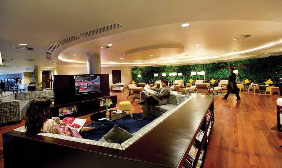 Amedee Maingard Lounge - 2