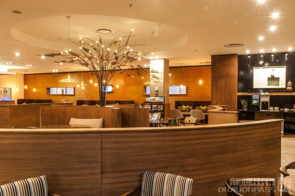 Aspire Airport Lounge - 3