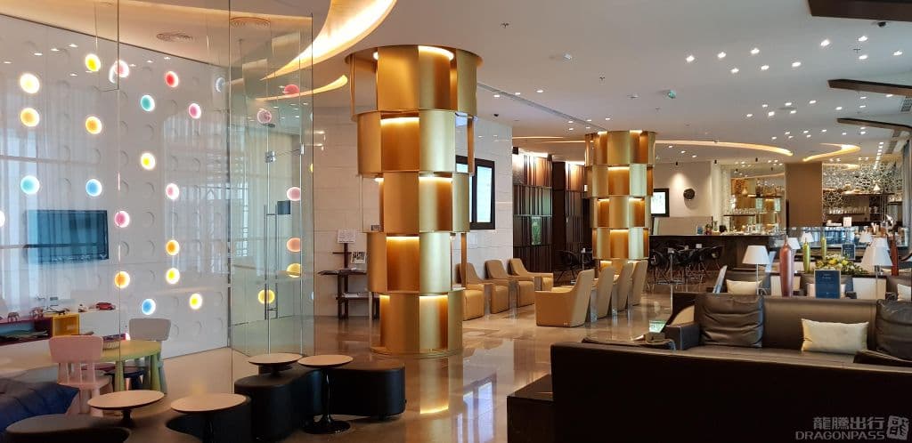 Al Khareef Lounge - 4