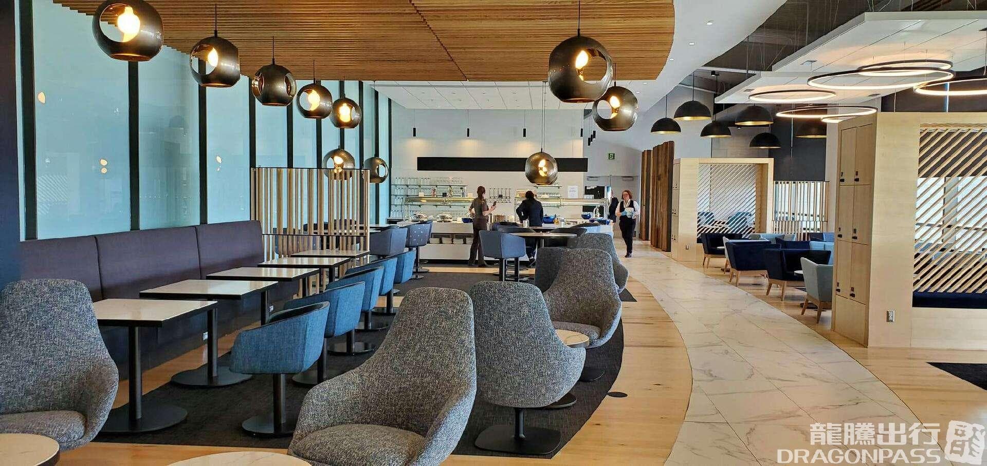 Aspire Lounge - 2