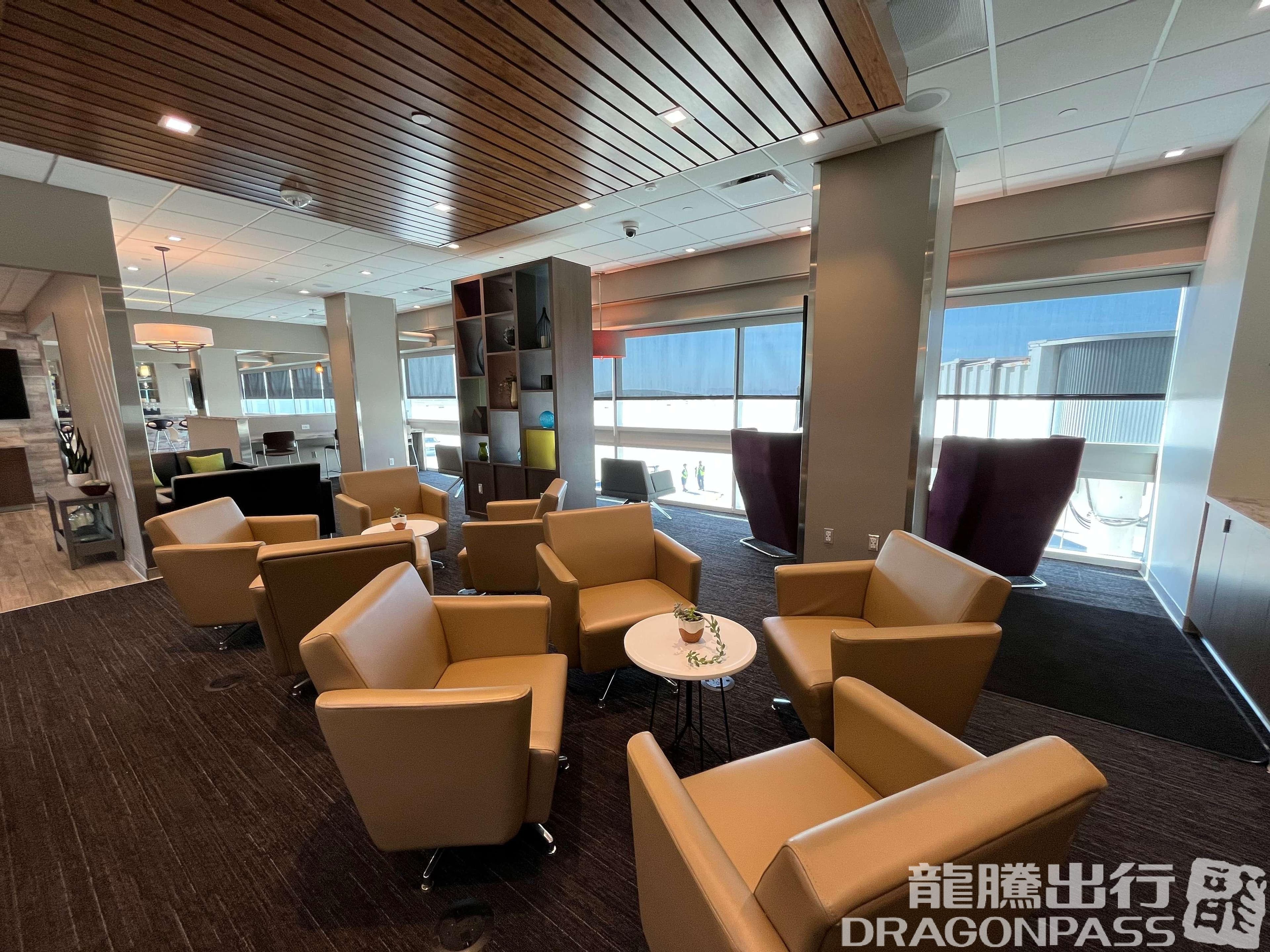 Aspire Lounge - 4