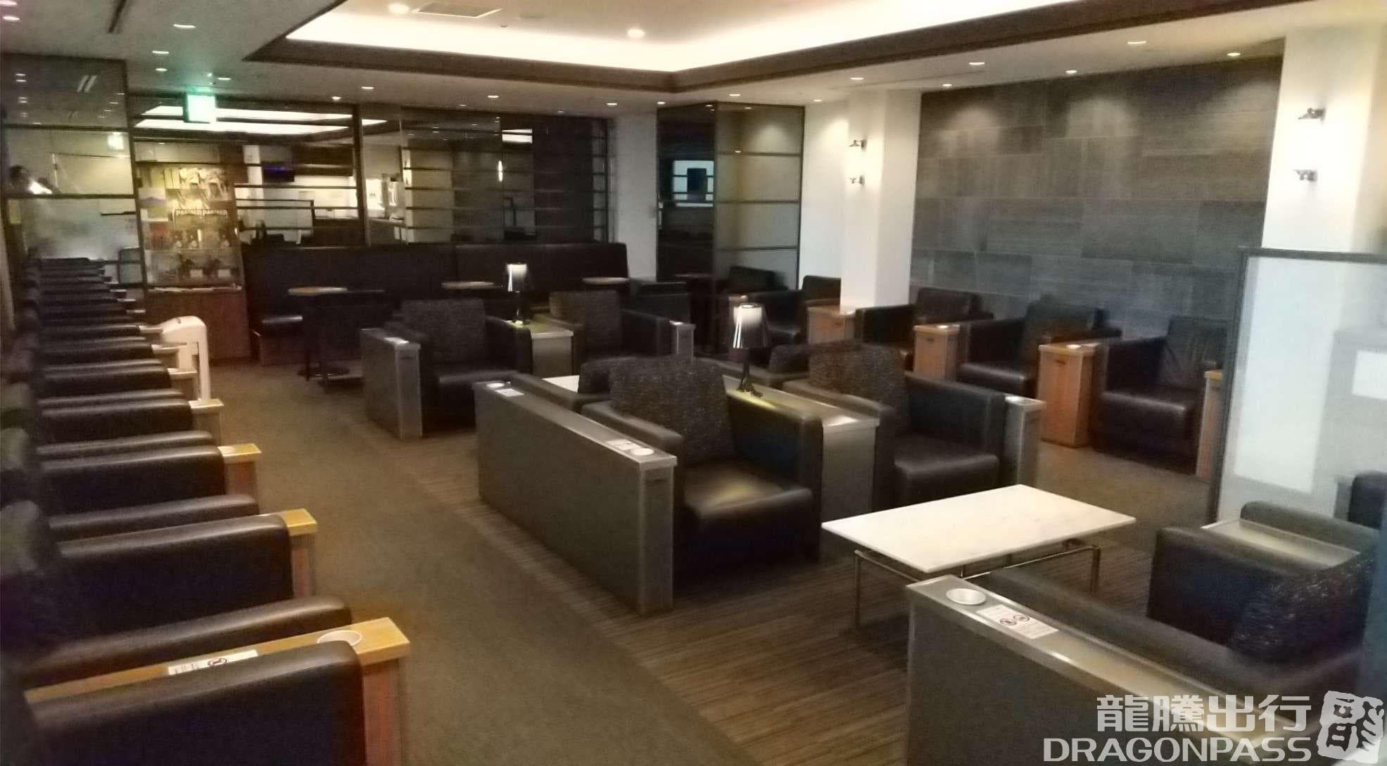Card Members Lounge Rokko - 2