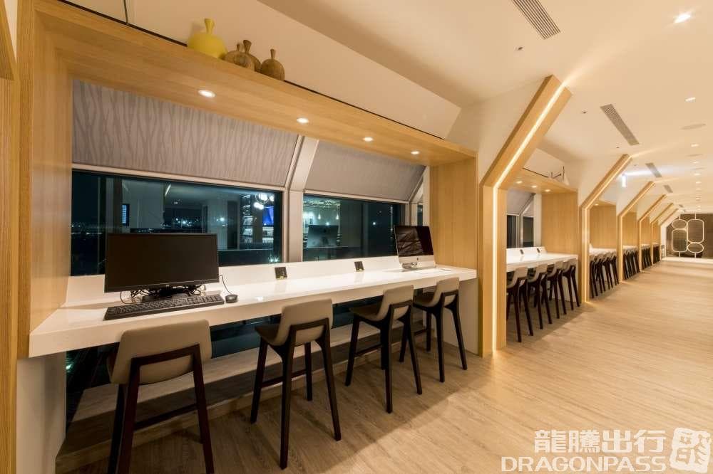 Oriental Club Lounge - 3