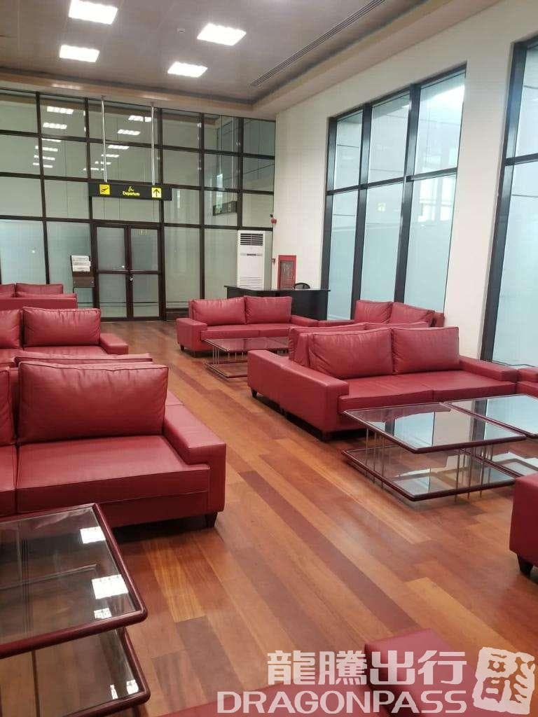 CIP Lounge (Dom) - 1