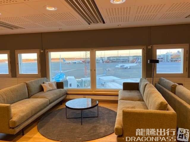Pearl Lounge - 1