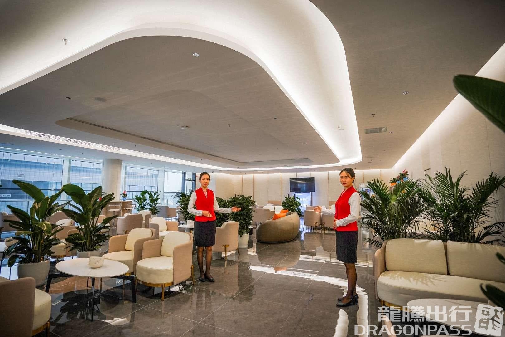 First Class Lounge(T2) - 3