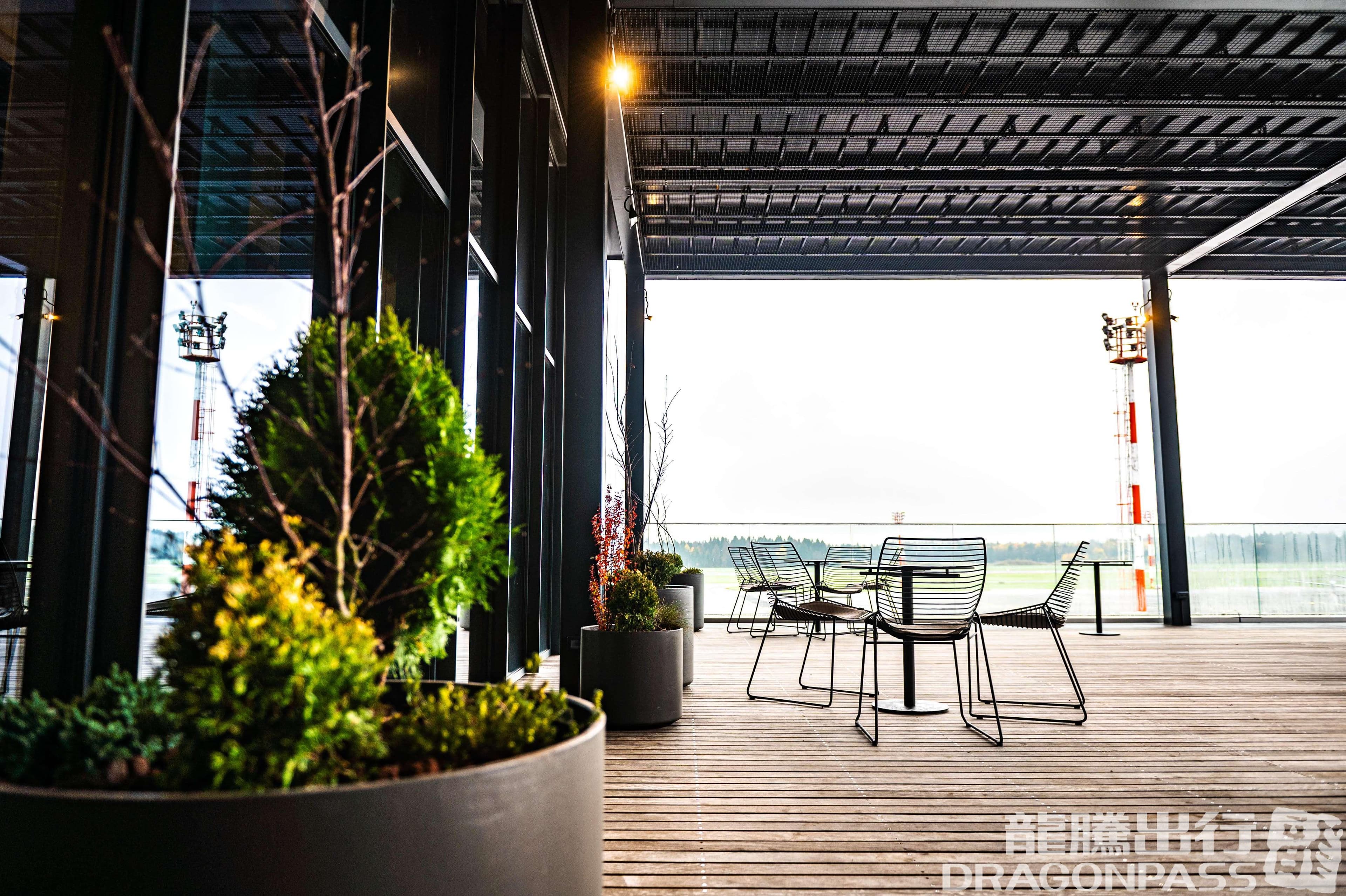 Business Lounge - 4