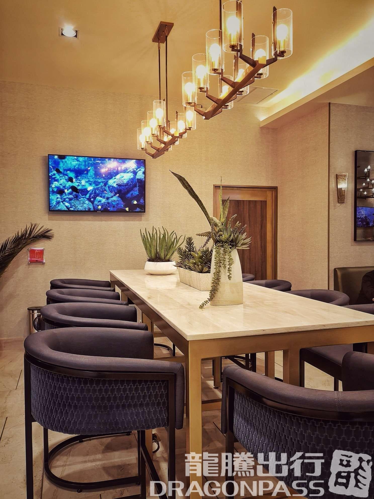 VIP lounge by MERA International - 4