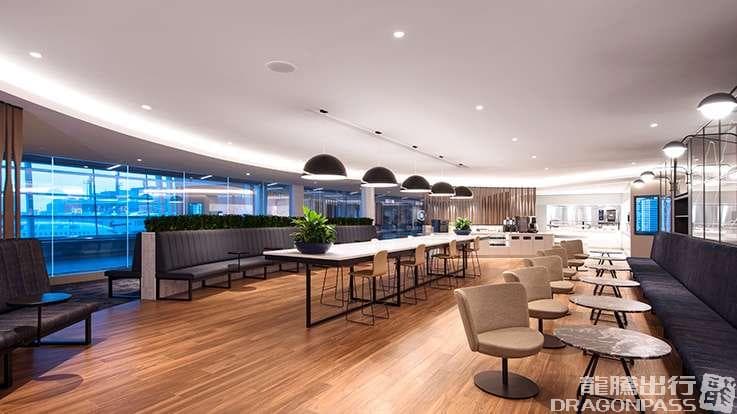 Elevation Lounge - 4