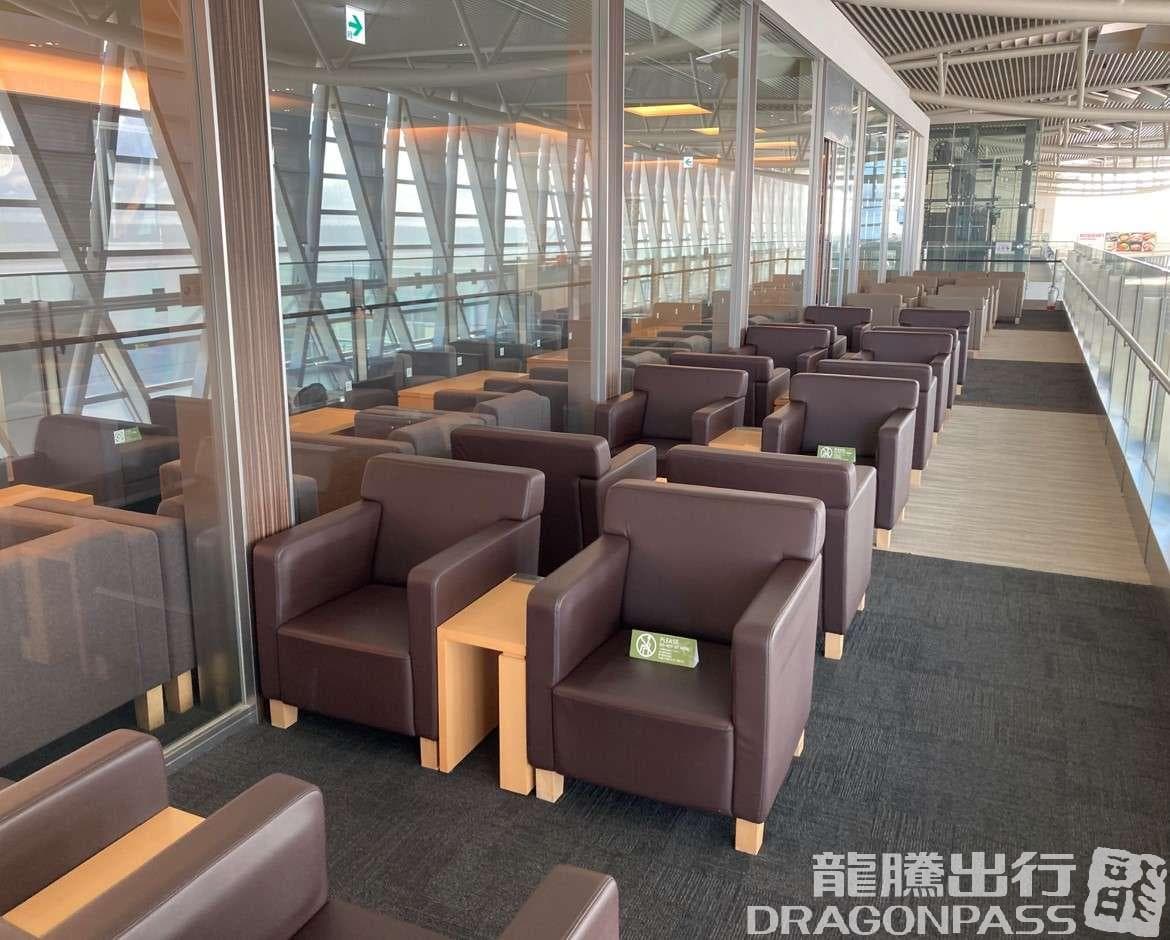 North Lounge - 4