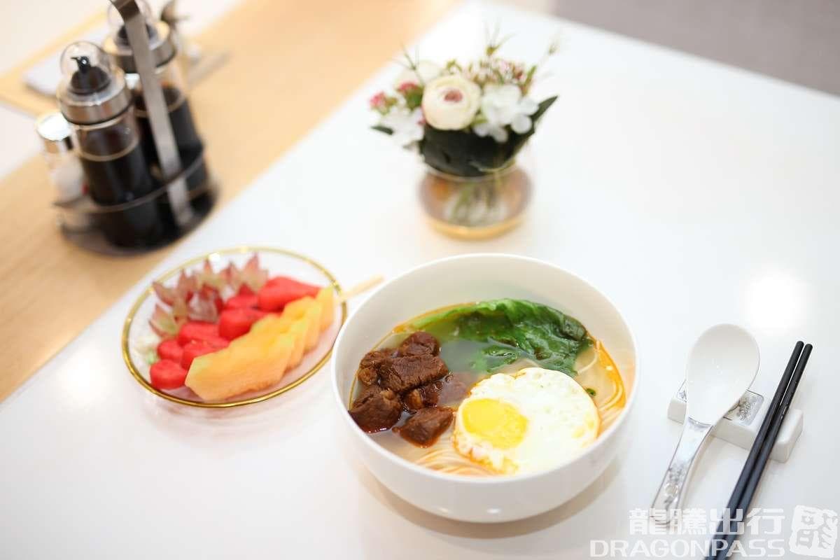 KunMing Airline V19 Lounge - 2