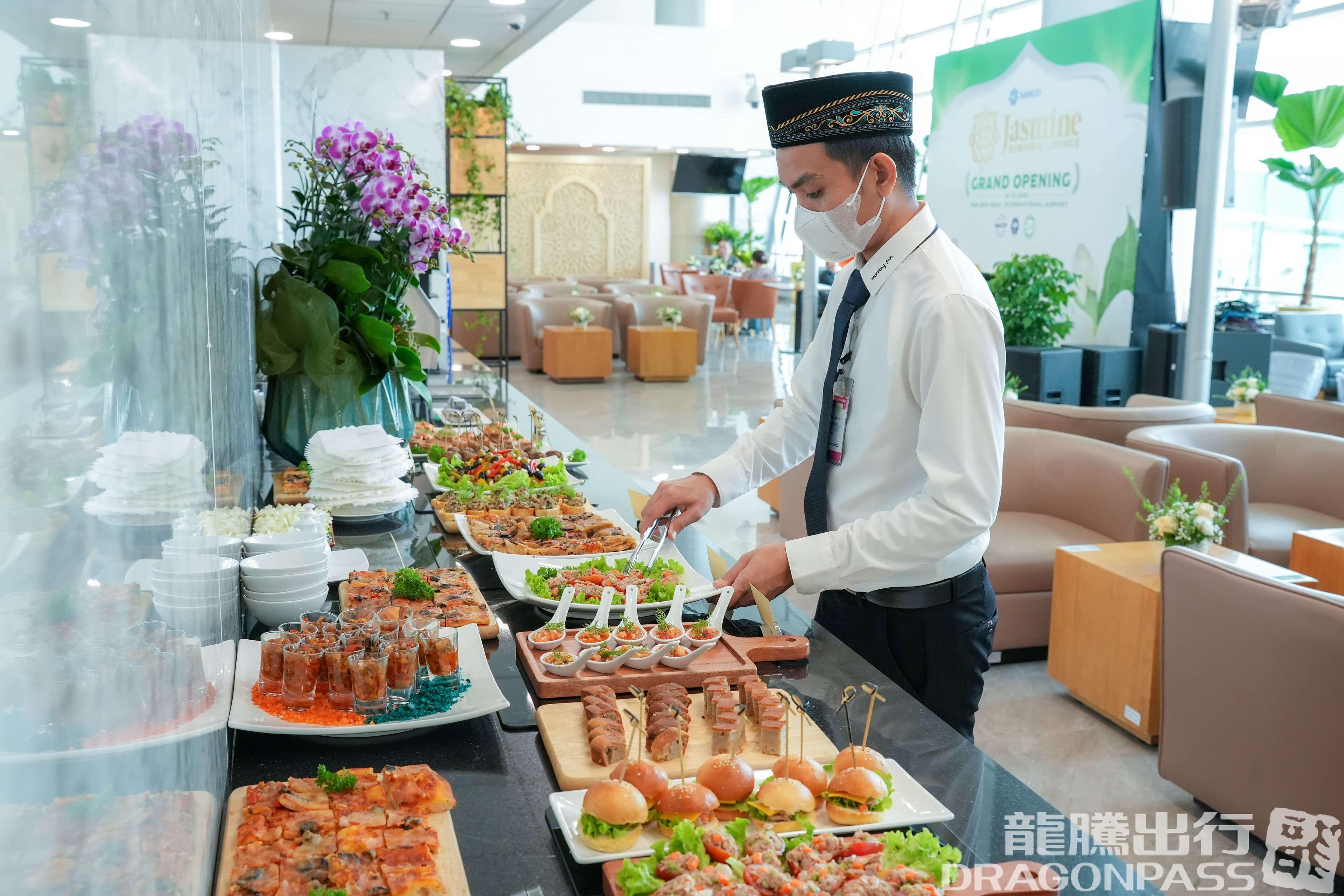 Jasmine Halal Lounge - 1