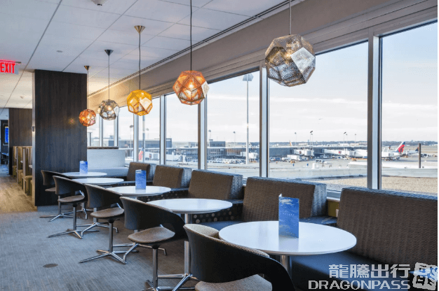 Escape Lounge - 1