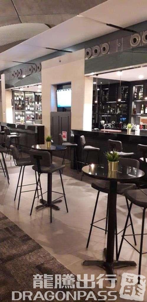 Crown Lounge - 2