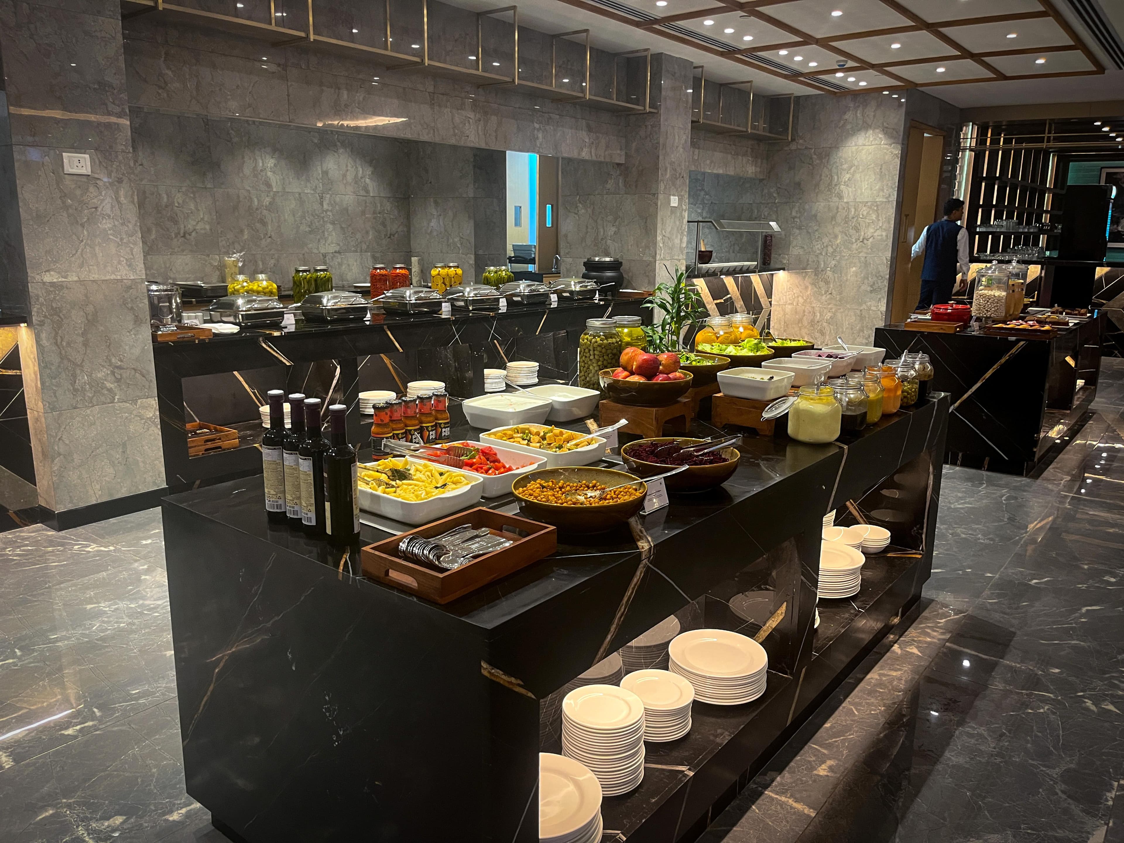 Encalm Lounge (Domestic) - 1